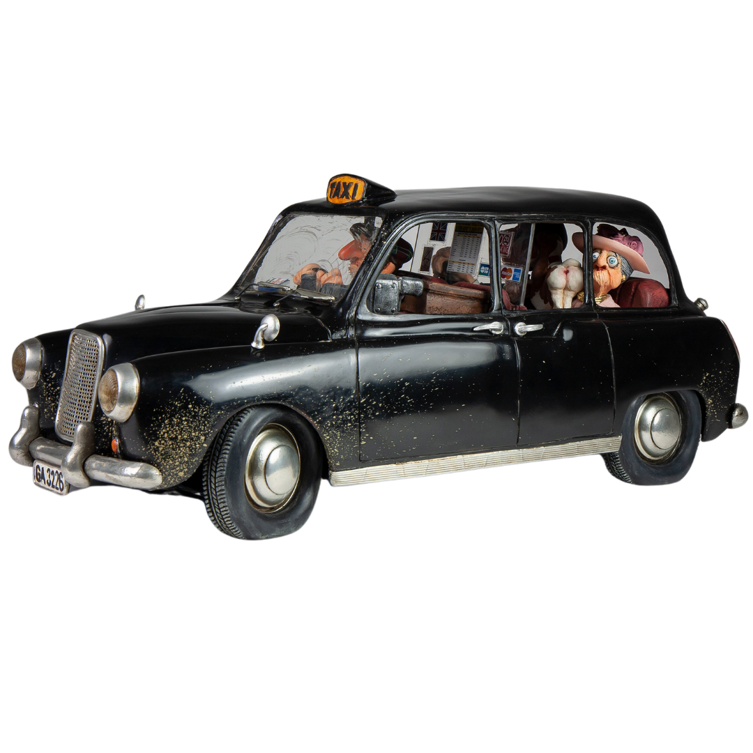 Forchino figure 'The London Taxi'