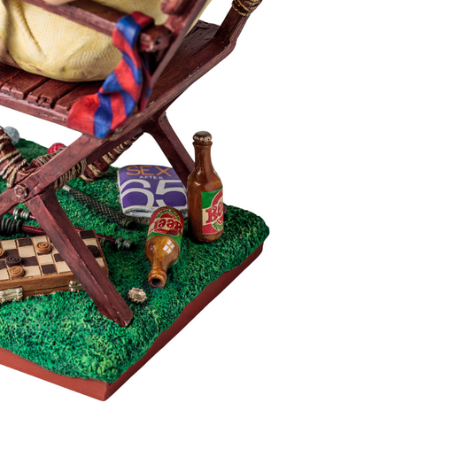 Forchino figure `The Retiree`